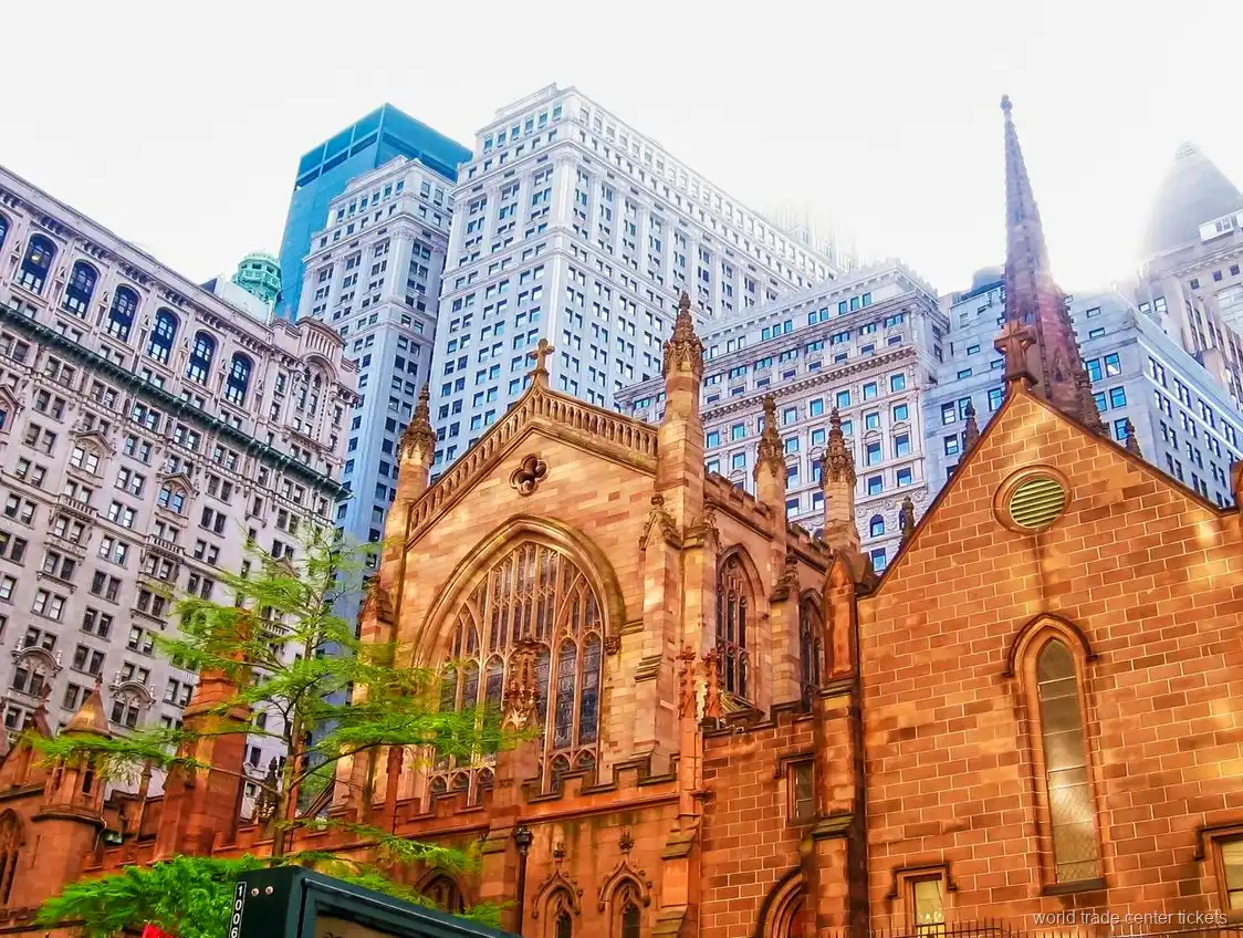 Trinity Church og kirkegård på den private Downtown New York tur