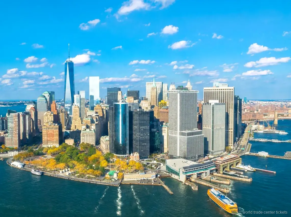 Ausblick vom One World Observatory bei den längeren Stufen der Downtown Tour