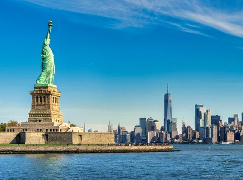 Lille gruppe på NYC på en dag-turen med One World Observatory-tilvalg