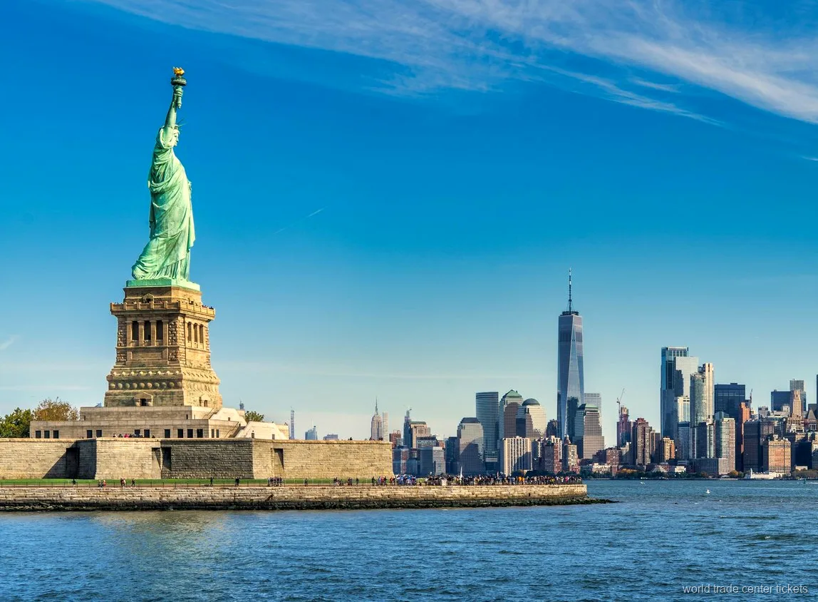 Kleine Gruppe bei der NYC Tagestour mit One World Observatory Upgrade