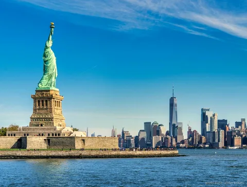Pequeno grupo no Tour de Um Dia em Nova York com complemento do One World Observatory